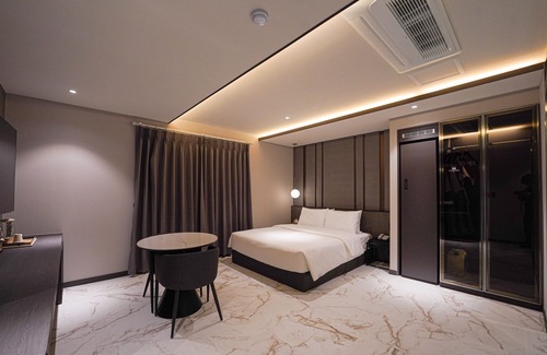 Busanjin Hotel | Urban Groove Hotel