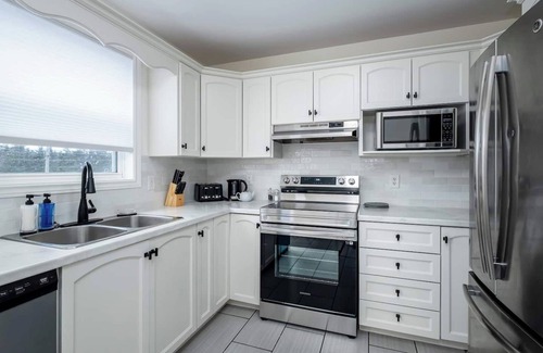 Terra Nova House | Urban Lofthouse: Your St. John's Getaway