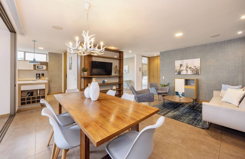 La Florida Apartment | Urban Oasis 2BR with A/C, Pool & City view in vibrant El Poblado
