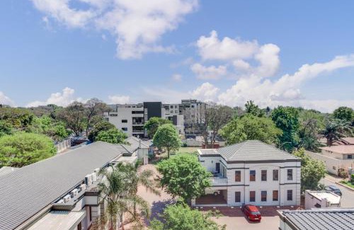 Houghton Estate Apartment | Urban Oasis Apartments at The Paramount