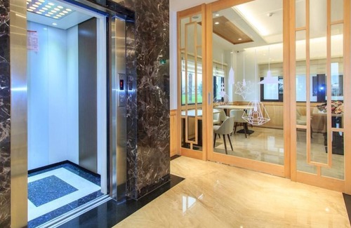 Luodong Bed & Breakfast | Urban Oasis Inn