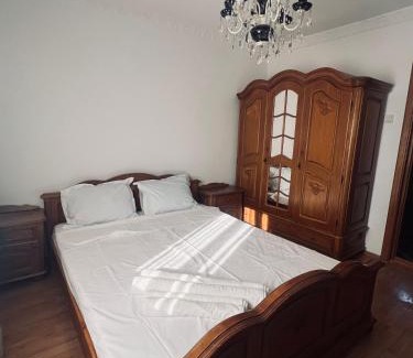 Jibert Apartment | Urban Stay with 3 bedrooms