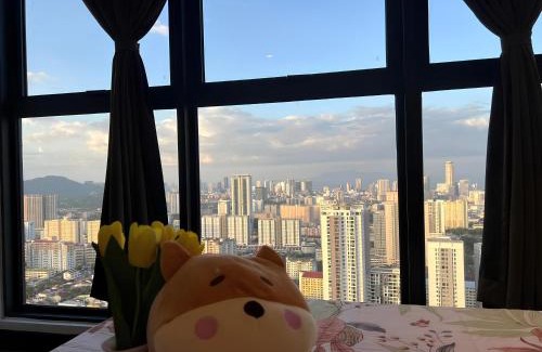 George Town Apartment | Urban Suites R l 6pax 2R2B l SeaView &CityView l Georgetown