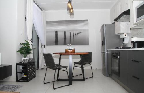 Greater Johannesburg Metropolitan Area Apartment | Urbane- By LaSerene -Carlswald