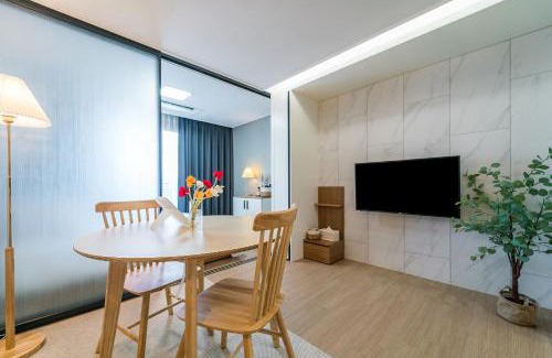 Yeon-dong Apartment | Urbanstay Jeju Airport