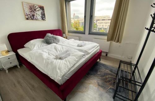 Rathaus Apartment | UrbanSuites - Modern & Zentral in der City - Dein Zuhause in Stuttgart
