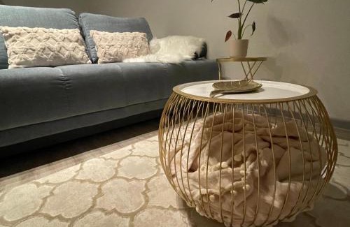 Rathaus Apartment | UrbanSuites - Modern & Zentral in der City - Dein Zuhause in Stuttgart