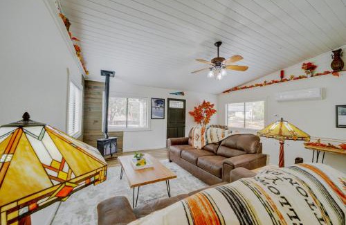 Payson House | Pet-Friendly Payson Cabin with Game Room!