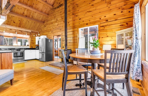 Bethel Cabin | Sunday River Lakefront Grand Cabin, Sleeps 20, Hot tub, fire pit, pets welcome