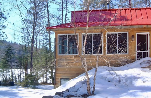 Bethel Cabin | Sunday River Lakefront Grand Cabin, Sleeps 20, Hot tub, fire pit, pets welcome