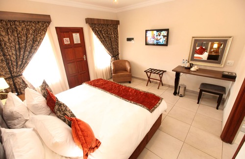 Krugersdorp House | Usambara lodge