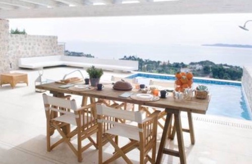 Agios Emilianos House | V&E villa2 on the hill