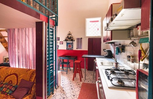 Vomero House | V & V (apartment Valentina and Viviana)