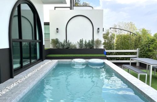 Pak Chong Villa | V Villa Khaoyai