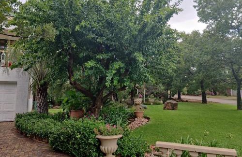 Vaal Marina House | Vaal Marina Guest House 655 Leervis
