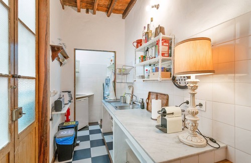 Vegueta House | Vacation Home 'Montesdeoca - Jacaranda' with Wi-Fi