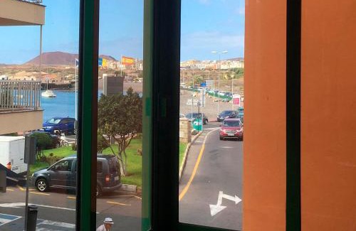 Las Galletas Apartment | Vacacional playa Las Galletas