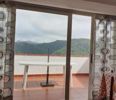 Paola Apartment | VACANZA TRA IL MARE E LA MONTAGNA The Lighthouse Group