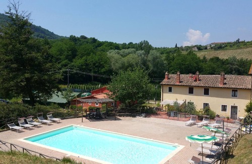 Serravalle Pistoiese Apartment | Vacation apartment Alba with 8 persons