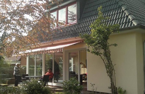 Bad Zwischenahn Apartment | Vacation apartment Seggenwiese, shower, WC - Ferienwohnungen Meeres-Brise - Weißer