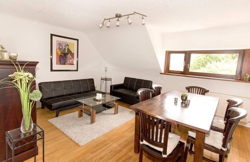 Losheim am See Apartment | Vacation apartment Beckendorf 3
