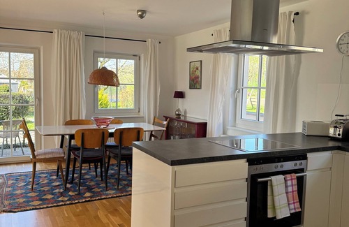 Kressbronn Apartment | Vacation apartment at Obstgut Willmann, quiet location with a view of Lake Constance
