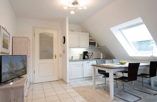 Scharbeutz Apartment | Vacation apartment/apartment for 4 guests with 65m² in Scharbeutz (286769)