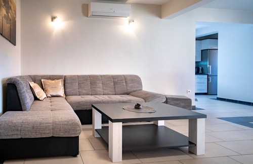 Rab Town Apartment | Vacation apartment A