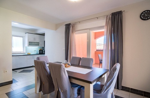 Rab Town Apartment | Vacation apartment A