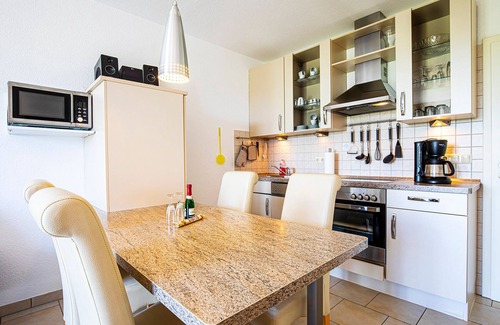 Werdum Apartment | Vacation apartment/apartment for 6 guests with 79m² in Werdum (273105)
