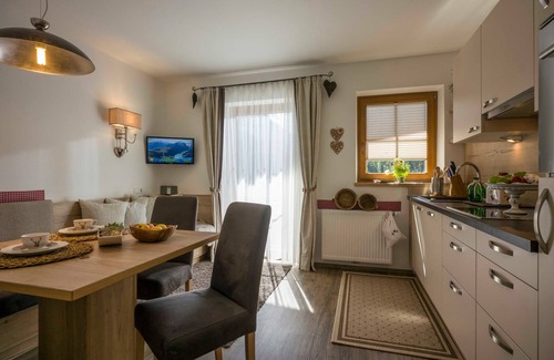 Gerlos Apartment | Vacation apartment Bergpanorama for 2 to 4 persons - Landhaus Dengg