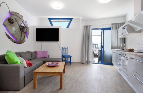 El Cotillo Apartment | Vacation Apartment 'Cotillo Esencia Tropical' with Private Terrace and Wi-Fi