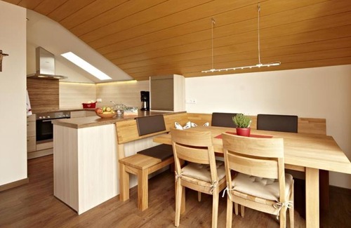 Bad Kohlgrub Bed & Breakfast | Vacation apartment Jägerhaus - Guesthouse Alpina