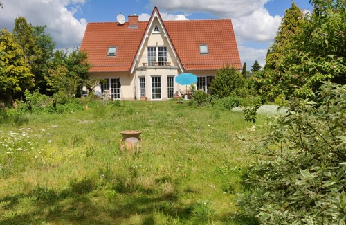 Oberhavel Villa | Vacation apartment for nature lovers and visitors to Berlin