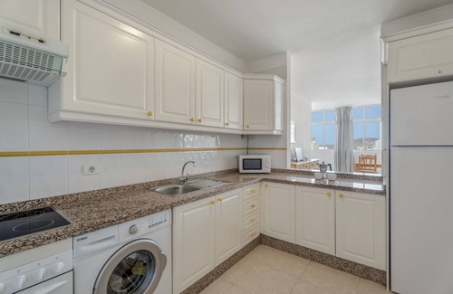 San Isidro Apartment | Vacation Apartment 'Isla 5' with Wi-Fi