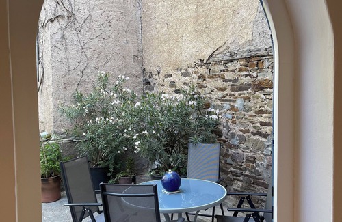 Moselkern Apartment | Vacation apartment in a renovated winegrower's house near the Moselle, Eltz Castle and dream trails