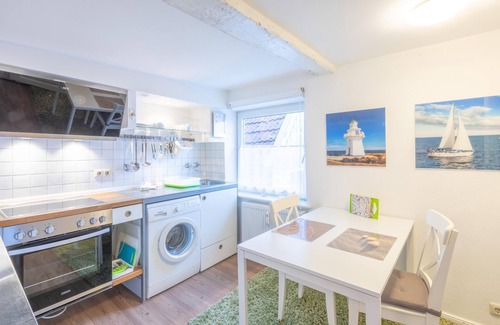 Toenning Apartment | Vacation apartment Kleine Kajüte in Tönning for up to 2 people