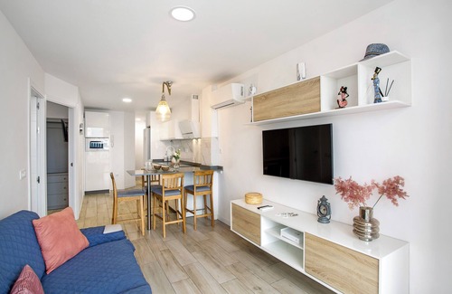 La Garita Apartment | Vacation Apartment 'Las Palmeras In Playa La Garita' with Wi-Fi and Air Conditioning