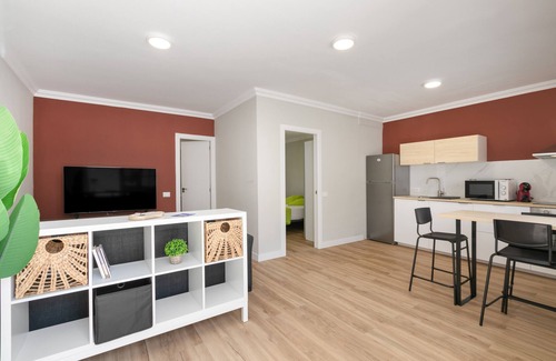 La Jaca Apartment | Vacation Apartment 'Mar Y Relax La Jaca 2' with Wi-Fi