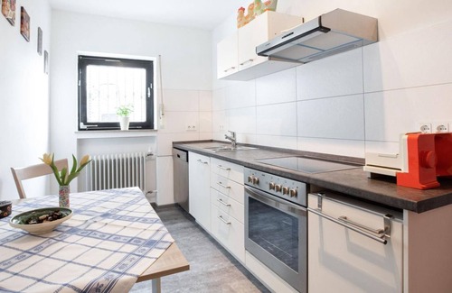 Westerburg Apartment | Vacation apartment Sonnenschein - 4 pers apartment, 2 bedrooms, 2 bathrooms, ground floor