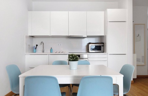 Melenara Apartment | Vacation Apartment 'Suite Playa Y Mar - Sea View' with Balcony, Wi-Fi and Air Conditioning