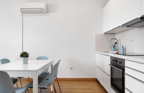 Melenara Apartment | Vacation Apartment 'Suite Playa Y Mar - Sea View' with Balcony, Wi-Fi and Air Conditioning