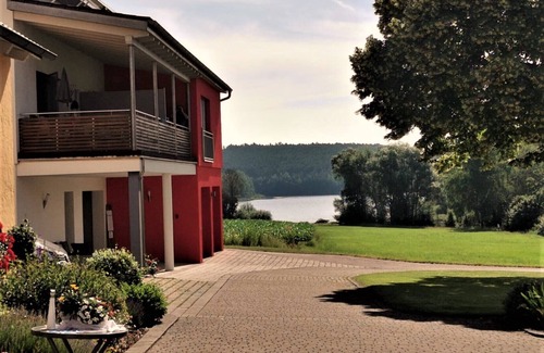Absberg Apartment | Vacation apartment "Sunrise" with balcony