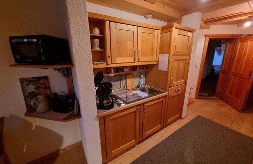 Riedlhutte Apartment | Vacation apartment Veilchen on the upper floor for up to 2 people