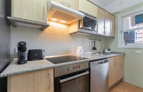 Candelaria Apartment | Vacation 'Brisas Del Mar Eddy' with Mountain View, Wi-Fi and Air Conditioning