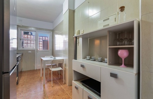 Candelaria Apartment | Vacation 'Brisas Del Mar Eddy' with Mountain View, Wi-Fi and Air Conditioning