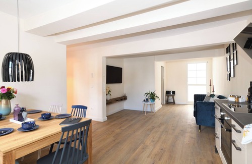 Heppenheim Apartment | Vacation apartment "Nibelungen" - Spacious apartment with roof terrace