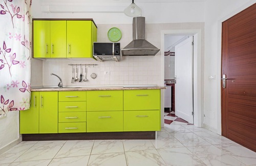 Candelaria House | Vacation Home Casita Auxilia Near the Beach with Mountain View, A/C & Wi-Fi