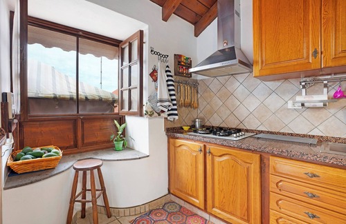 San Juan de la Rambla House | Vacation Home "Finca Los Angeles" with Sea View, Private Terraces & Wi-Fi