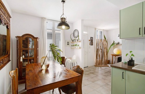 Castillo del Romeral House | Vacation Home "Las Caracolas" near Beach with Private Terrace & Wi-Fi